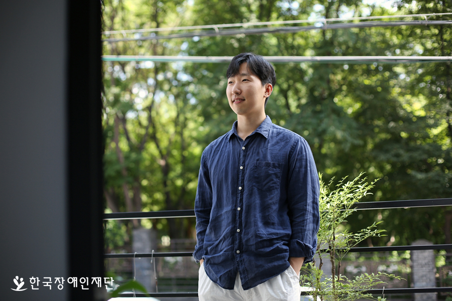 배성태 작가